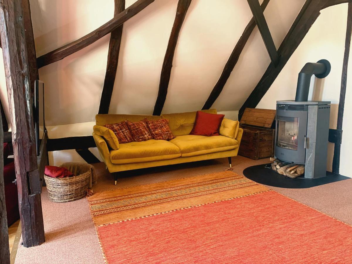 Historische Ferienwohnung Mit Kamin In Лих Экстерьер фото